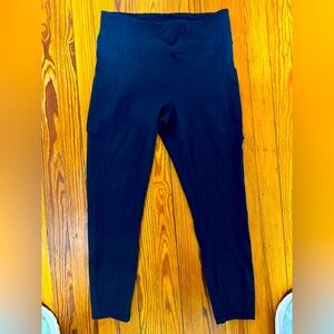 Lululemon navy 7/8 leggings